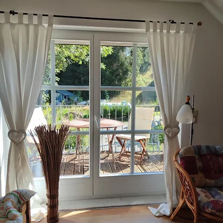 Gästezimmer Am Malerweg Apartment